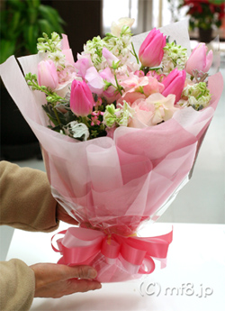 春色の優しい色花束/名古屋市中区隣接区送料無料