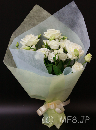 クールな花束/かっこいい花束/白いバラの花束/記念日